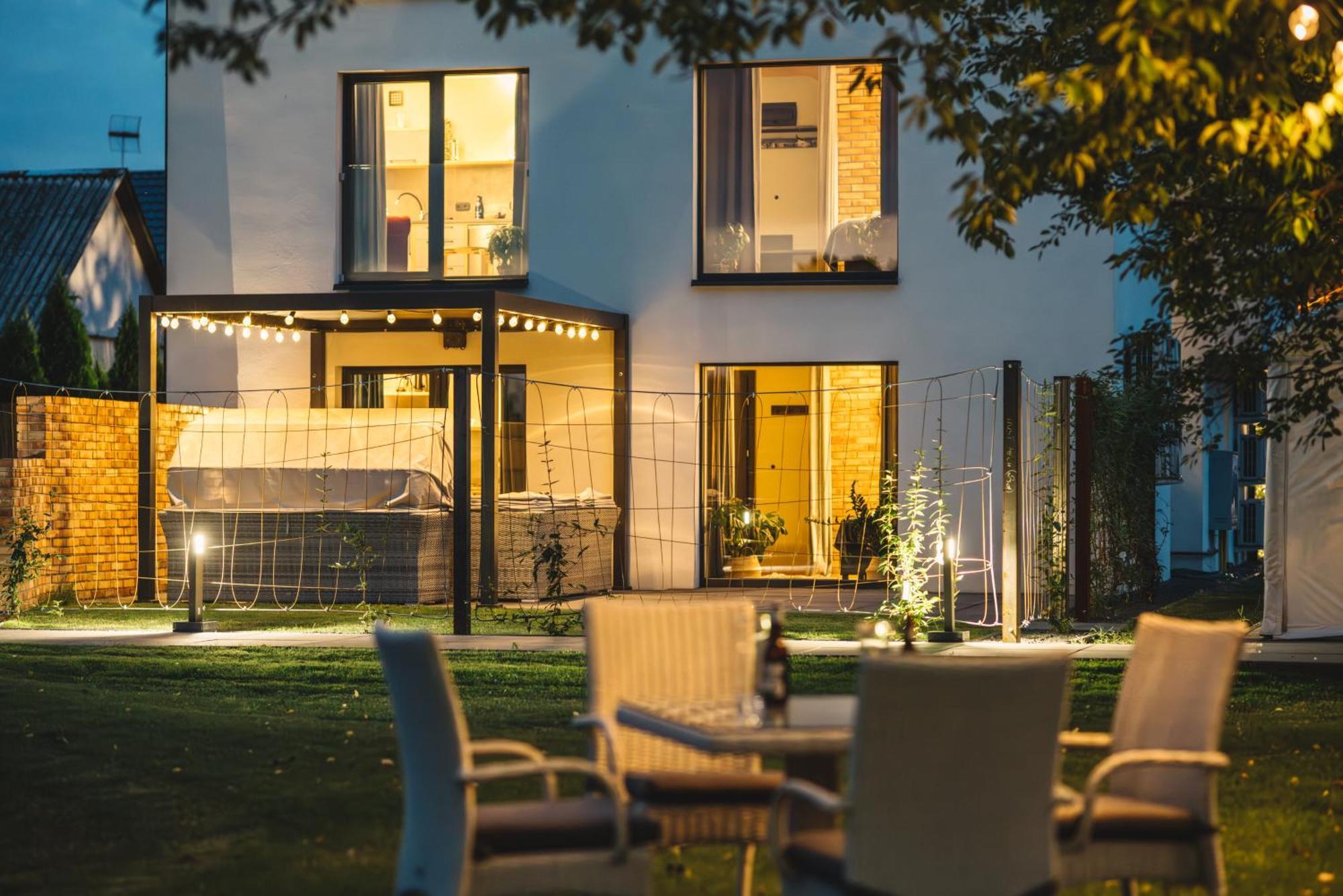 H&G Boutique Apartments Oswiecim Bagian luar foto