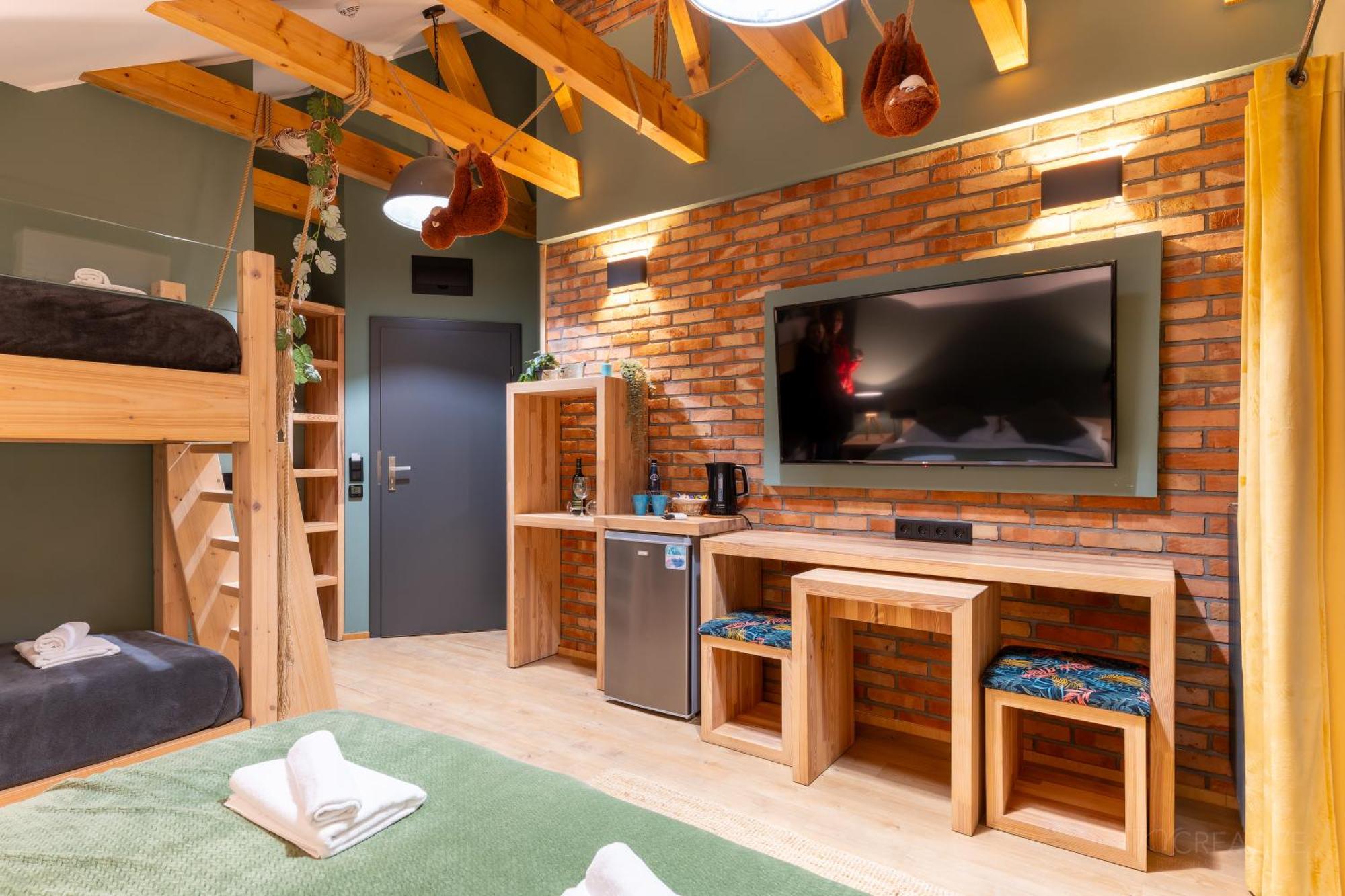 H&G Boutique Apartments Oswiecim Bagian luar foto