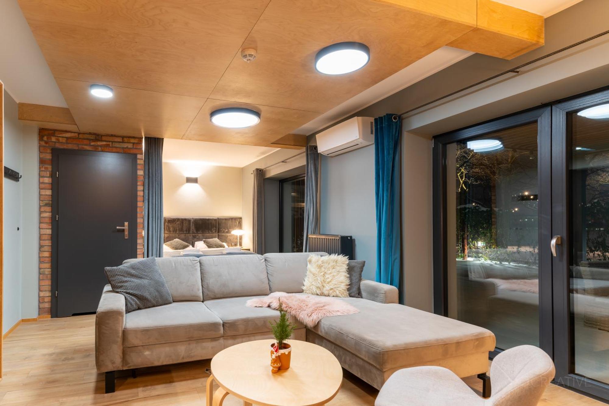 H&G Boutique Apartments Oswiecim Bagian luar foto